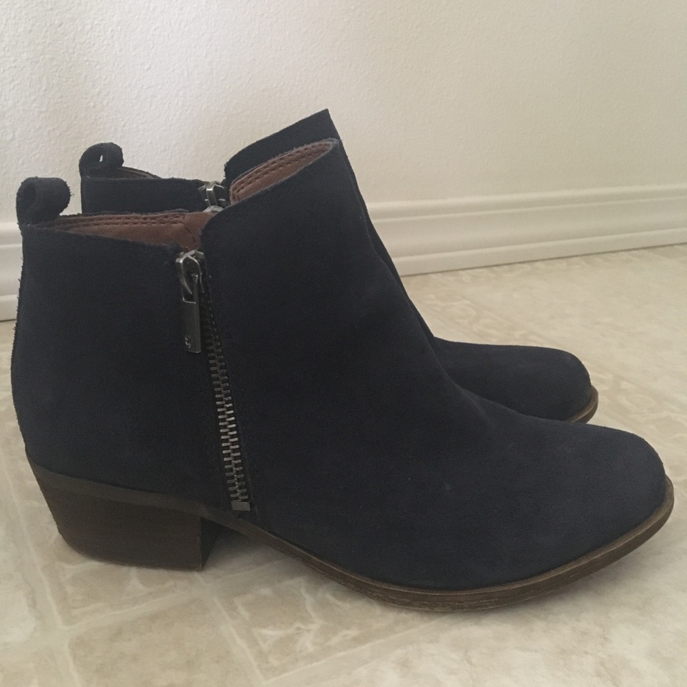 Lucky Brand Booties Size 7 Navy Blue